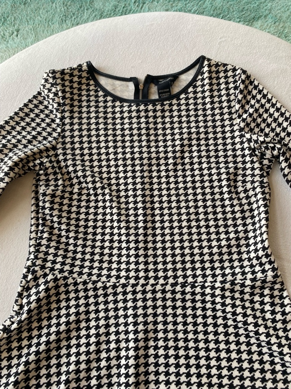 Jules & Leopold Black and White Houndstooth Peplum Top - Picture 2 of 9